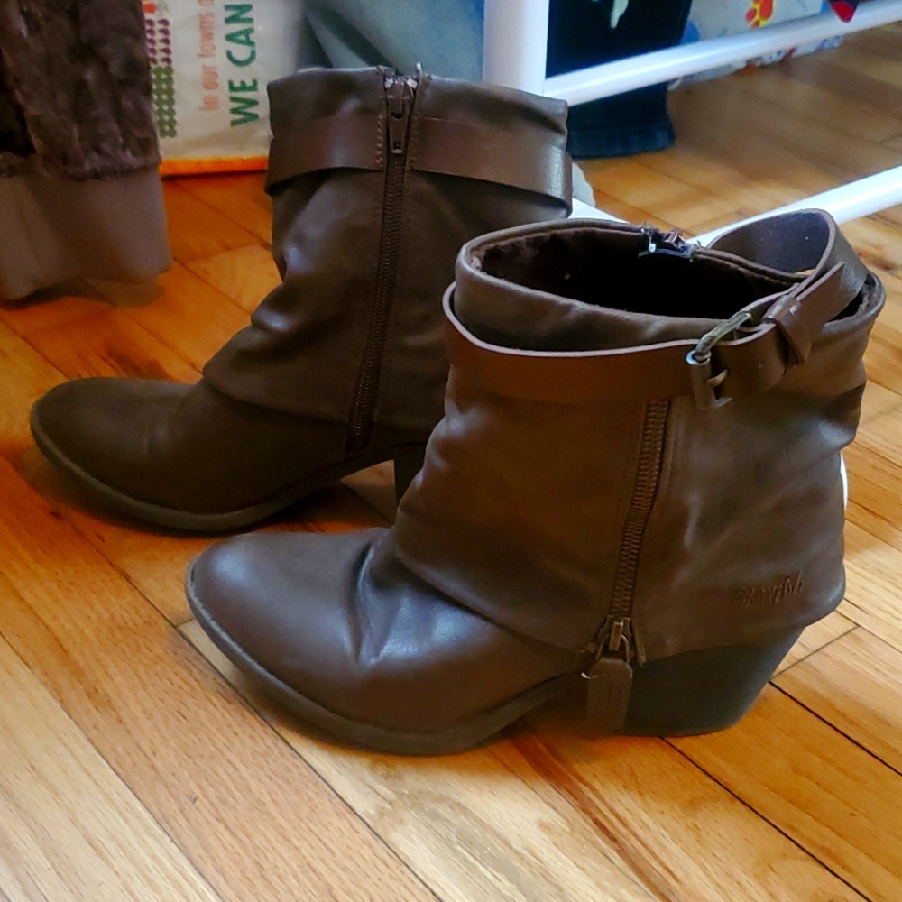 Blowfish boots